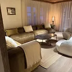 Rose By Ormelune Apartament *